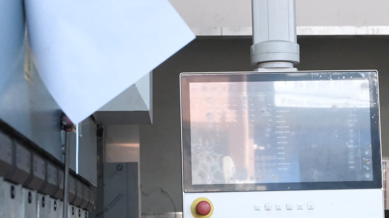CAD ekranında DXF çizimi